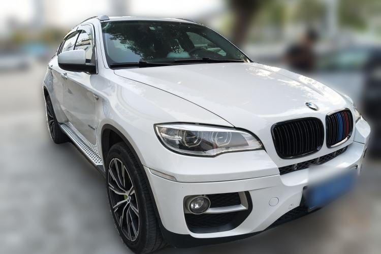 Used BMW X6 2013 xDrive35i Front Right 45 Deg