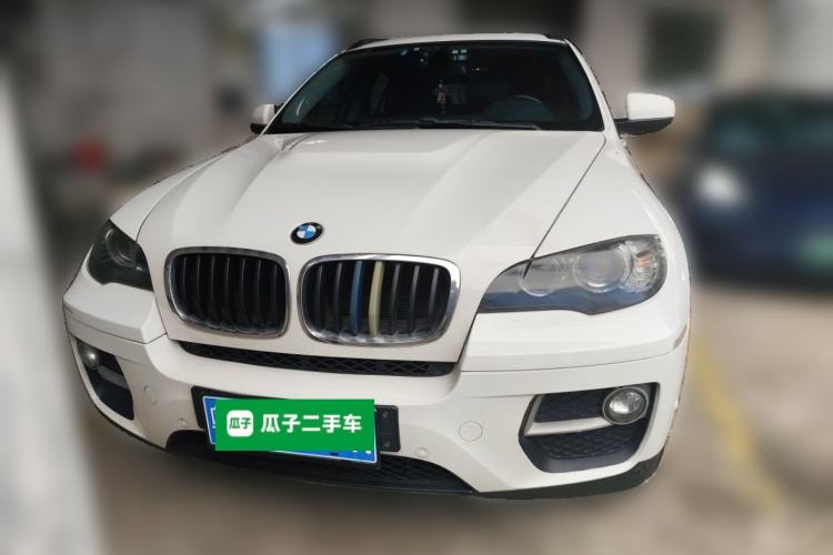 Used BMW X6  Front