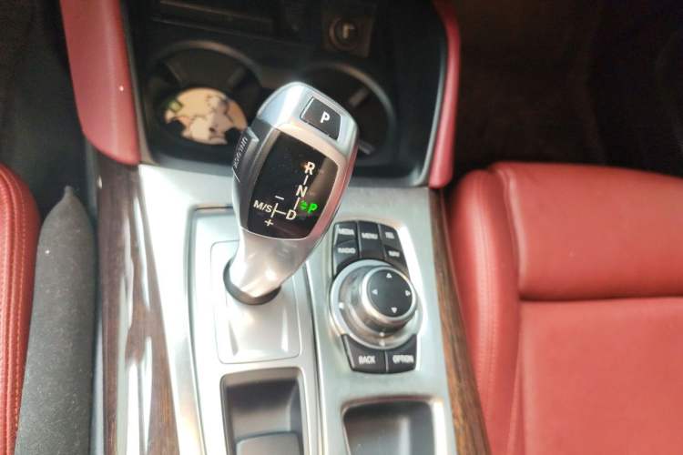 Used BMW X6  Gear Lever