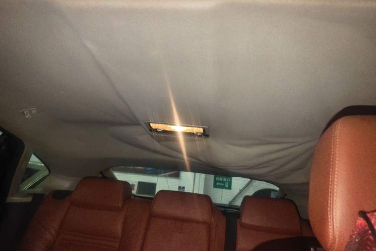 Used BMW X6 2013 xDrive35i Headliner