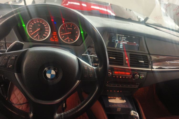 Used BMW X6 2013 xDrive35i Interior 2