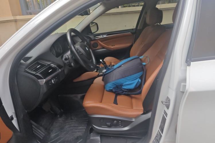 Used BMW X6 2013 xDrive35i Left Front Seat