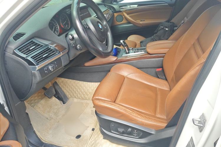 Used BMW X6 2013 xDrive35i Left Front Seat