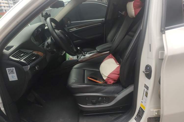 Used BMW X6 2013 xDrive35i Left Front Seat
