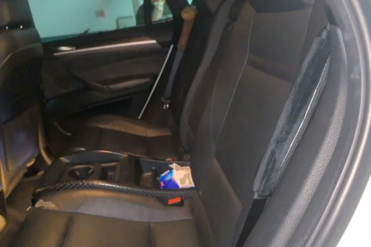 Used BMW X6 2013 xDrive40i Left Rear Seat