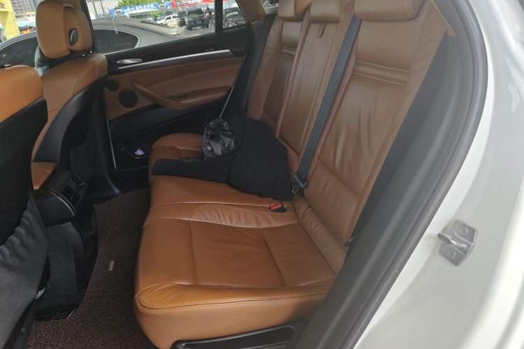 Used BMW X6 2013 xDrive35i Left Rear Seat
