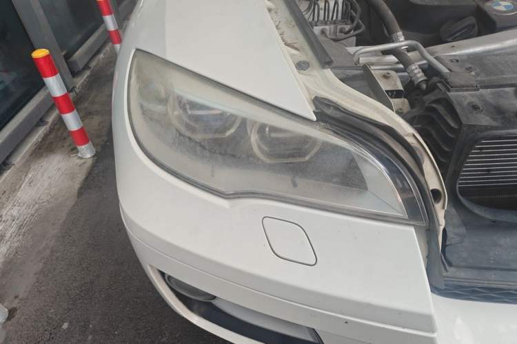 Used BMW X6  Right Front Headlight