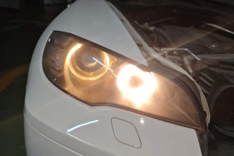 Used BMW X6 2013 xDrive35i Right Front Headlight
