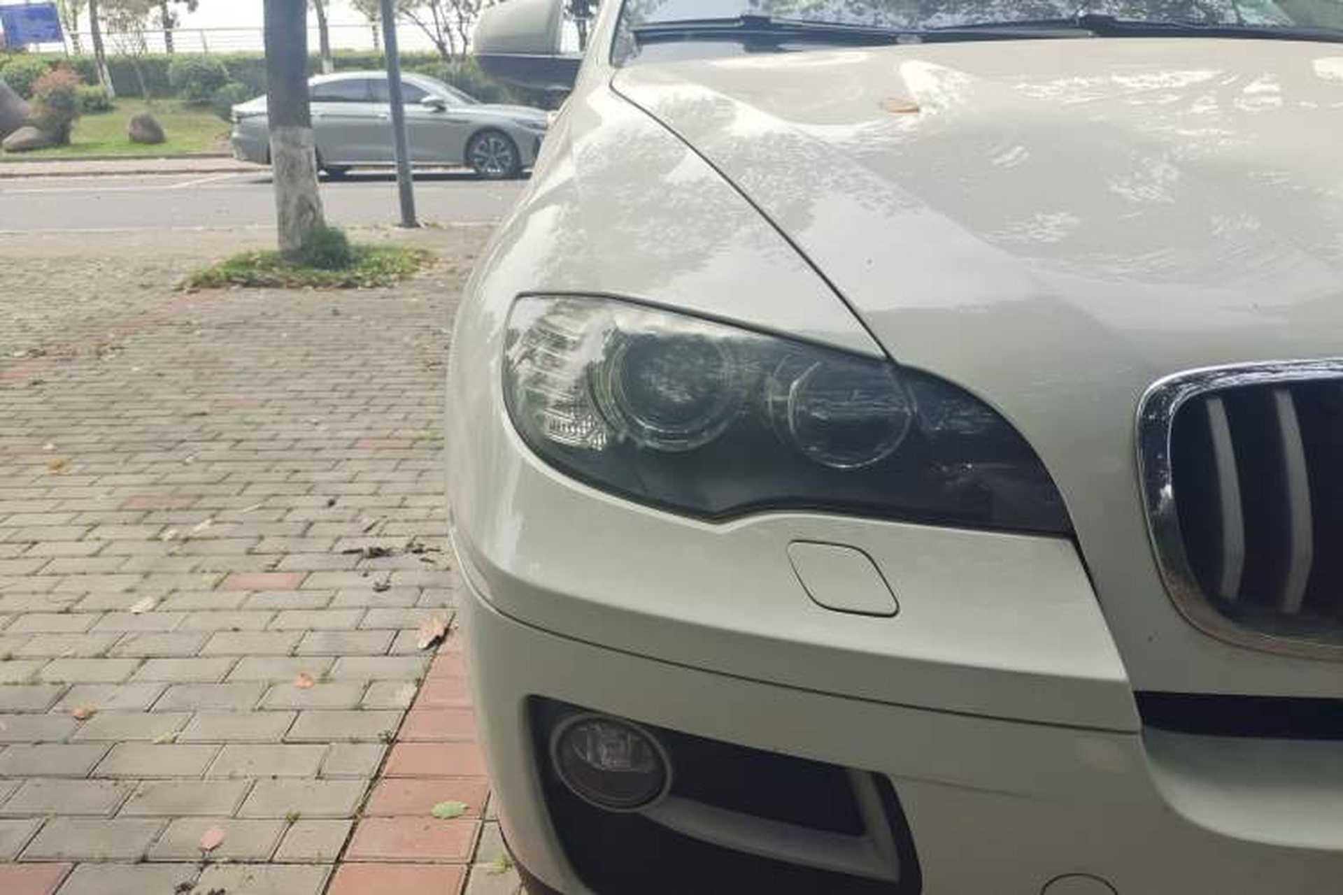 Used BMW X6 2013 xDrive35i Right Front Headlight