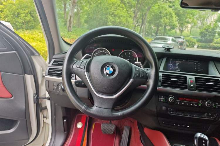 Used BMW X6 2013 xDrive35i Steering Wheel