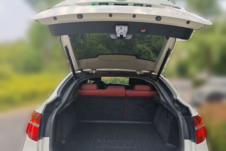 Used BMW X6 2013 xDrive35i Trunk