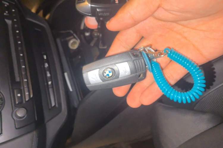 Used BMW X6 2013 xDrive40i Vehicle Key