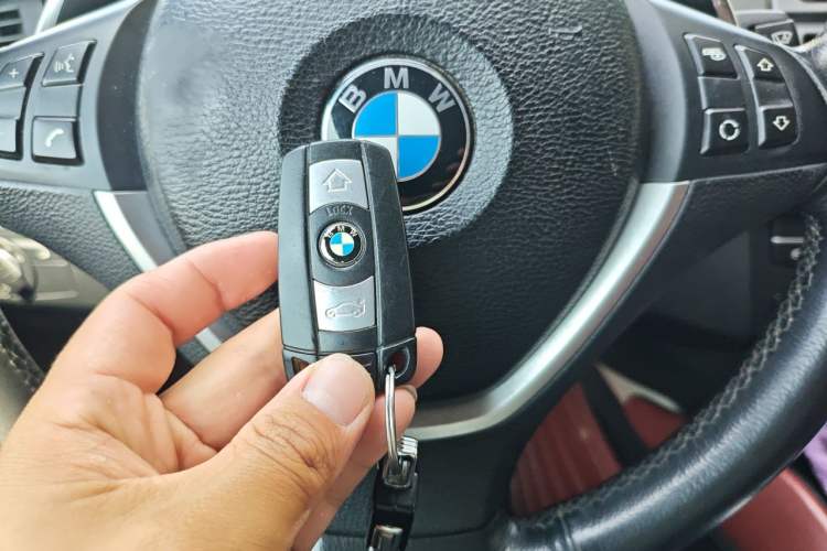 Used BMW X6 2013 xDrive35i U.S. specification Vehicle Key