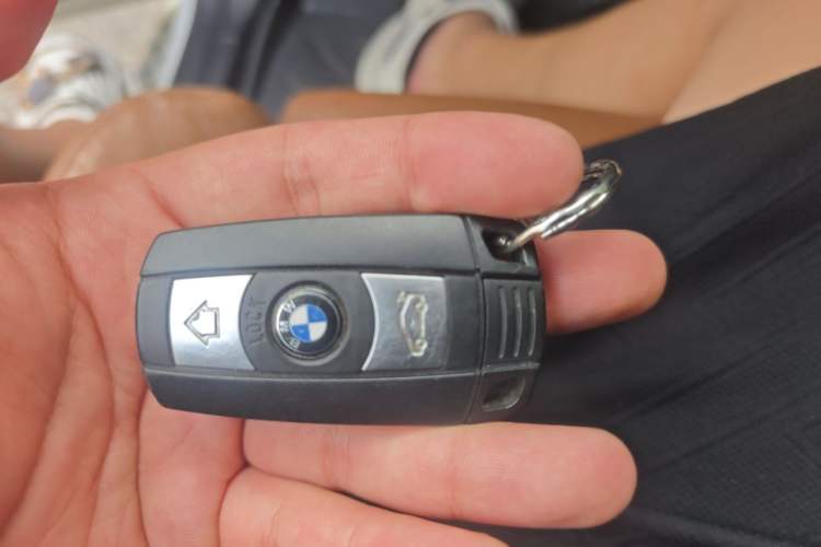 Used BMW X6 2013 xDrive35i Vehicle Key