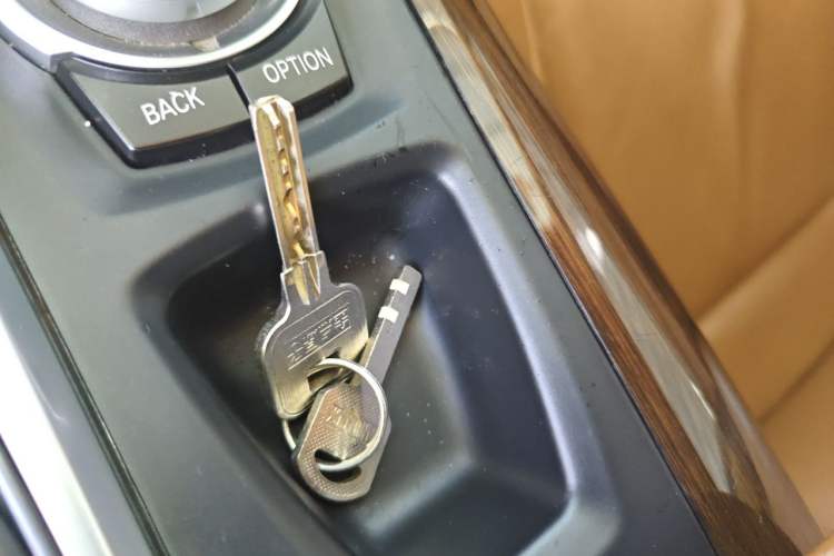 Used BMW X6 2013 xDrive35i Vehicle Key
