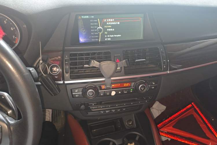 Used BMW X6  Audio And AC Panel