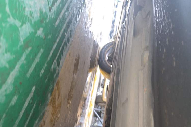 Used BMW X6  Chassis Front Left