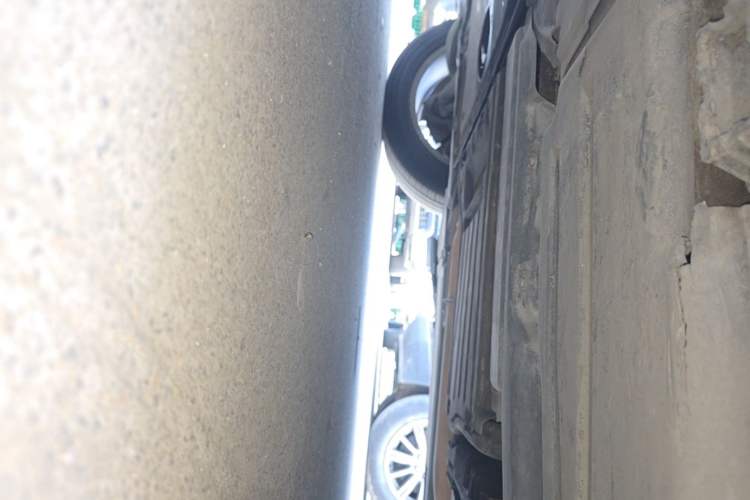Used BMW X6  Chassis Front Left