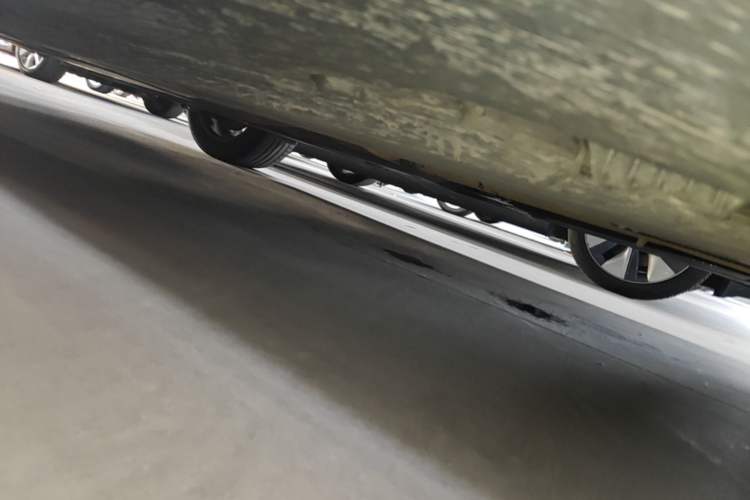 Used BMW X6 2014 xDrive35i Sport model Chassis Front Right