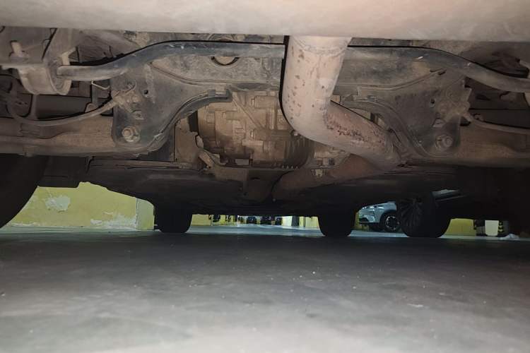 Used BMW X6 2014 xDrive35i Sport model Chassis Rear