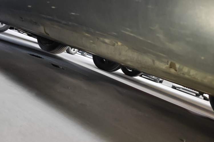 Used BMW X6 2014 xDrive35i Sport model Chassis Rear Left