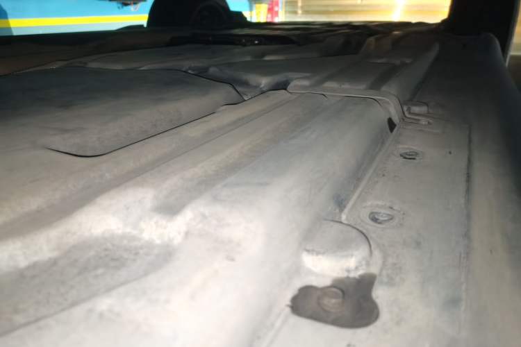 Used BMW X6 2014 xDrive35i Sport model Chassis Rear Left