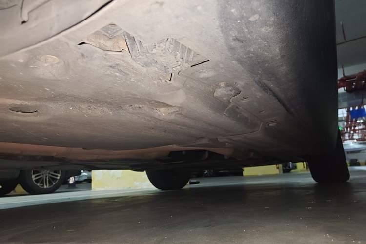 Used BMW X6 2014 xDrive35i Sport model Chassis Rear Right