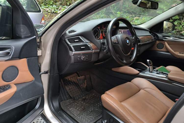 Used BMW X6 2014 xDrive35i Sport model Driver Seat