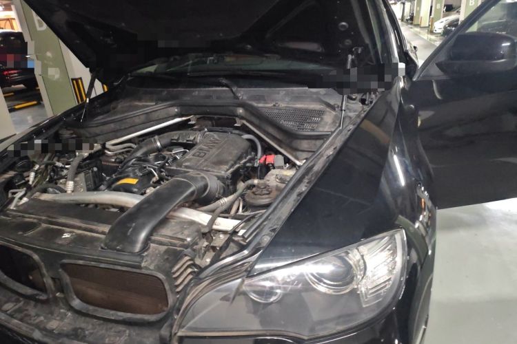 Used BMW X6 2014 xDrive35i Sport model Engine Bay Left