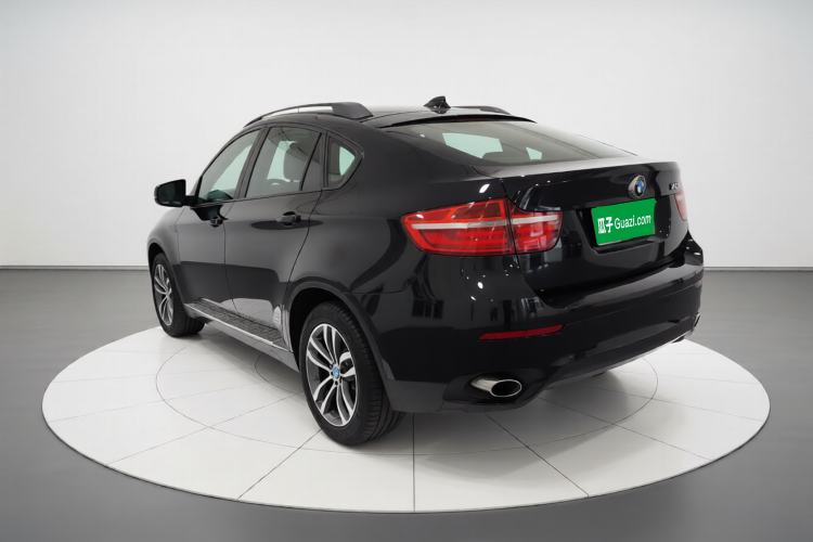Used BMW X6 2014 xDrive35i Sport model Exterior 2