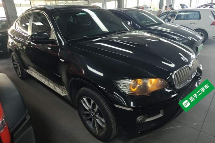 Used BMW X6 2014 xDrive35i Sport model Front Right 45 Deg