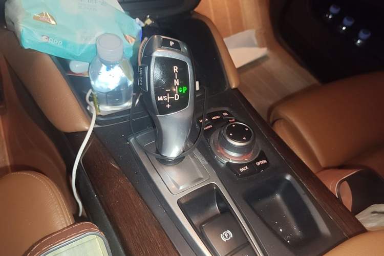Used BMW X6 2014 xDrive35i Sport model Gear Lever