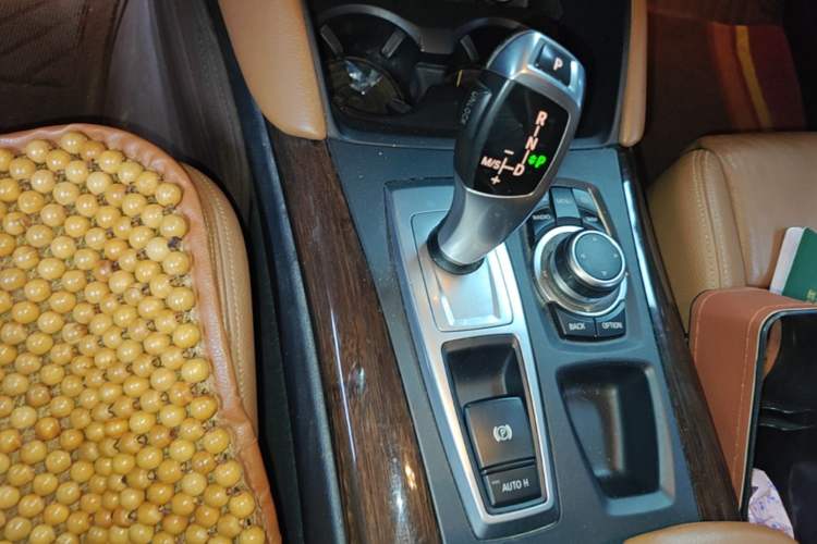 Used BMW X6 2014 xDrive35i Sport model Gear Lever