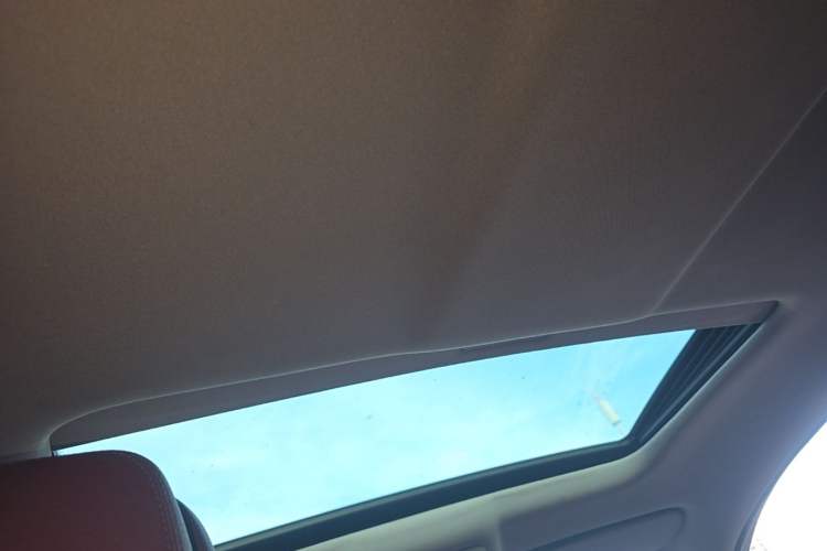 Used BMW X6  Headliner