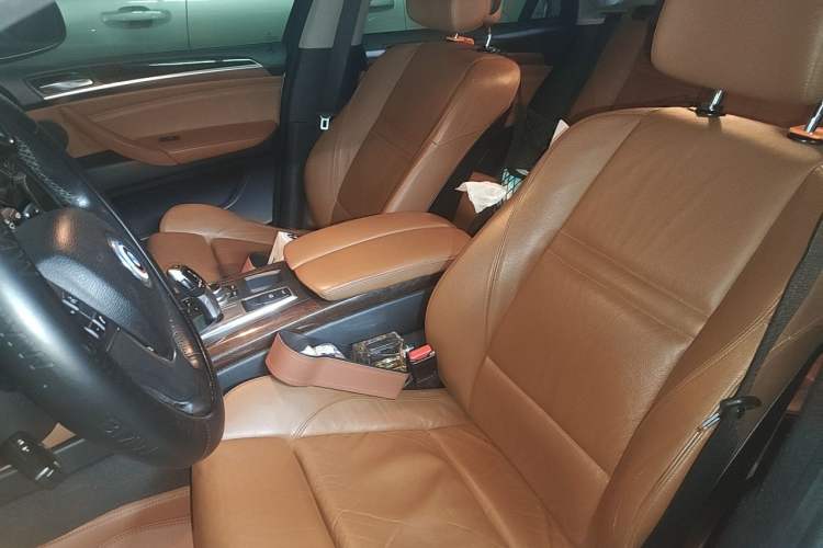 Used BMW X6 2014 xDrive35i Sport model Left Front Seat
