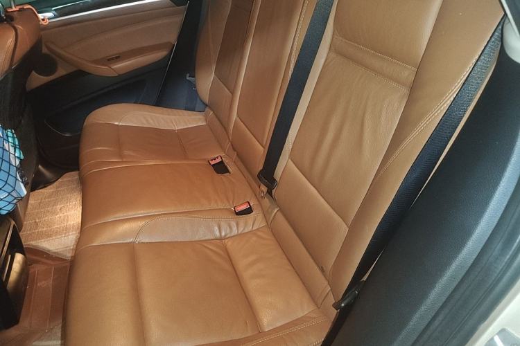 Used BMW X6 2014 xDrive35i Sport model Left Rear Seat