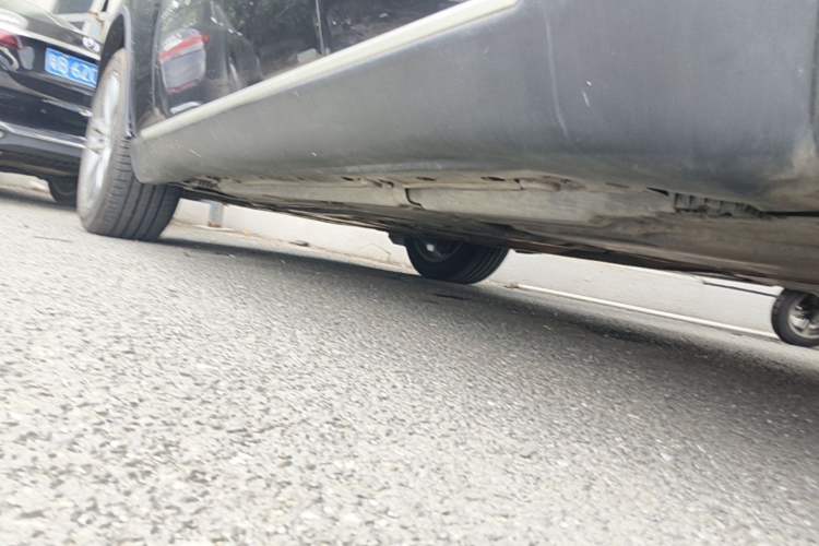 Used BMW X6 2014 xDrive35i Sport model Left Side Sill