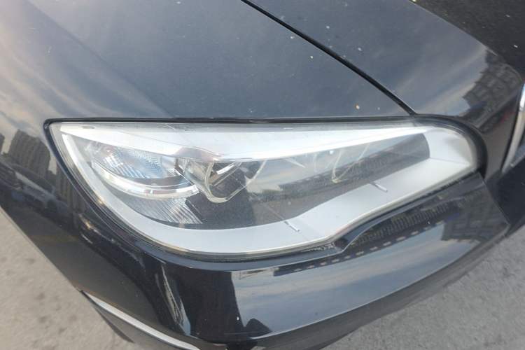 Used BMW X6  Right Front Headlight