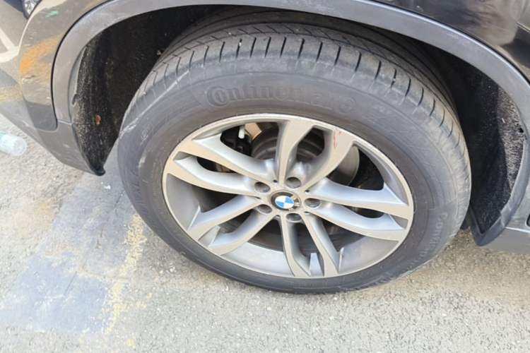 Used BMW X6 2014 xDrive35i Sport model Right Rear Wheel Hub