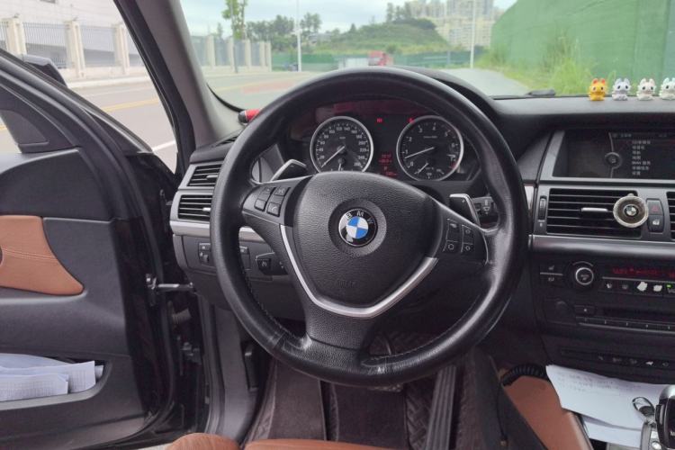 Used BMW X6 2014 xDrive35i Sport model Steering Wheel