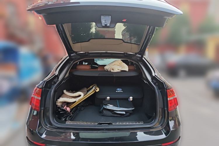 Used BMW X6  Trunk