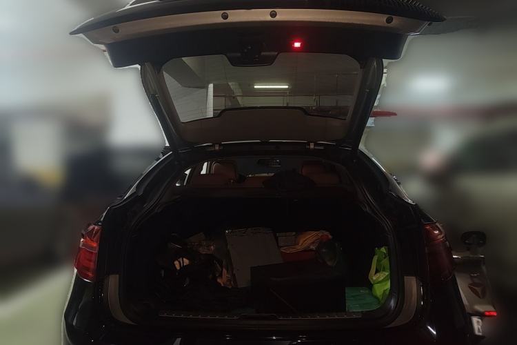 Used BMW X6 2014 xDrive35i Sport model Trunk