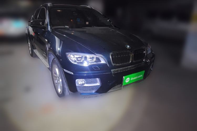 Used BMW X6 2014 xDrive35i Sport model Front Right 45 Deg