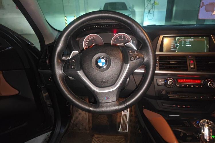 Used BMW X6 2014 xDrive35i Sport model Steering Wheel