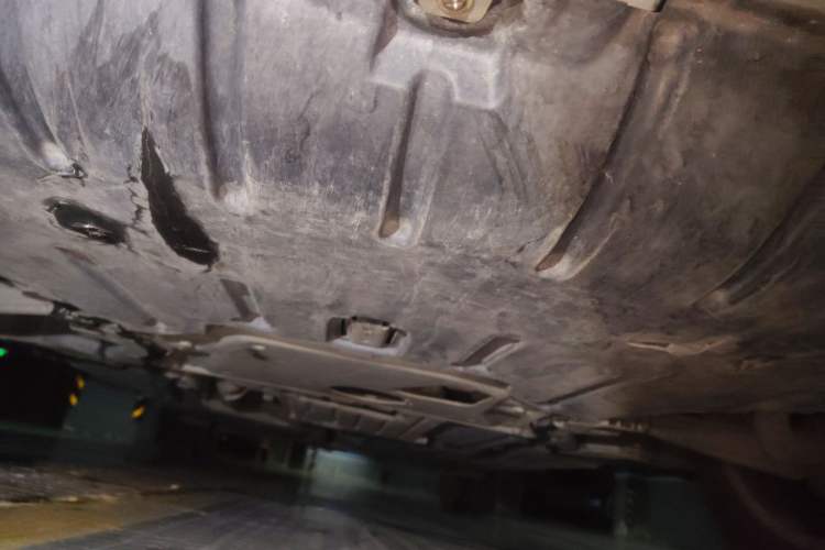 Used BMW X6 2014 xDrive35i Middle East version 5-seater Chassis Front