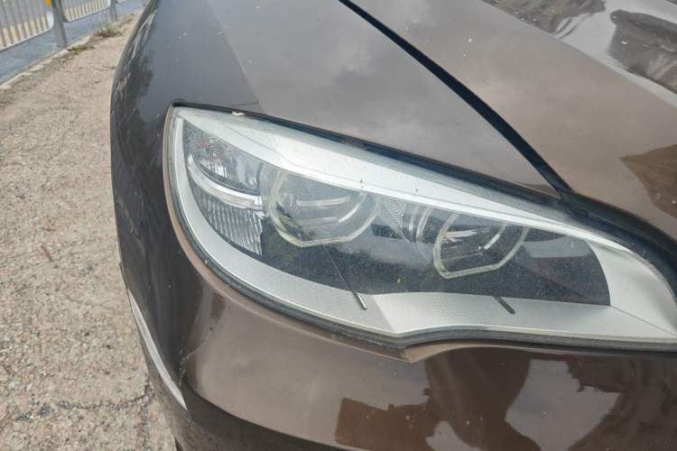 Used BMW X6  Right Front Headlight