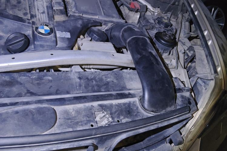 Used BMW X6 2014 xDrive35i Sport model Engine Bay Left