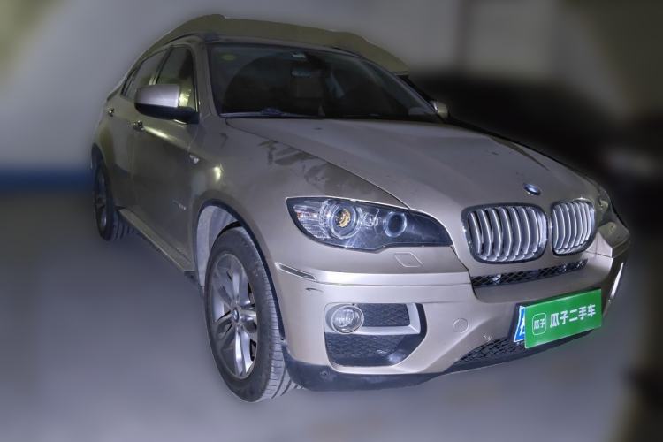 Used BMW X6 2014 xDrive35i Sport model Front Right 45 Deg