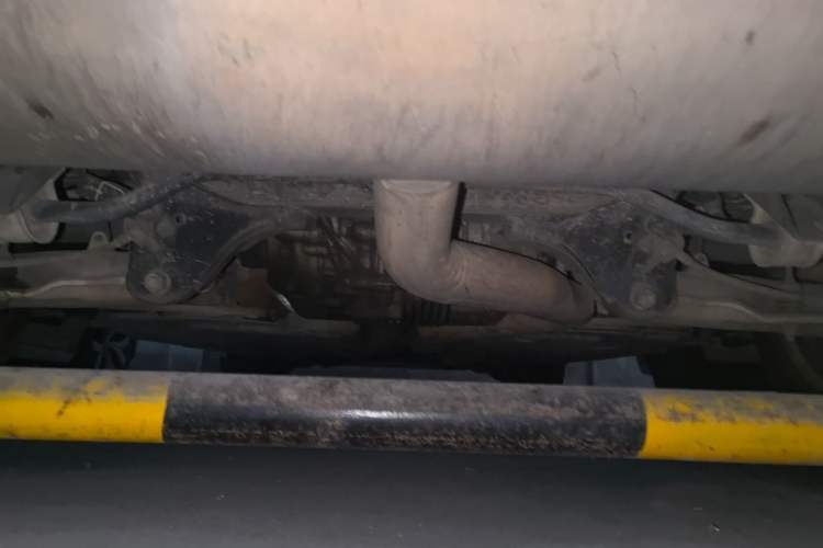 Used BMW X6 2014 xDrive35i Sport model Chassis Rear