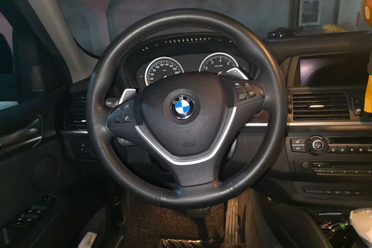 Used BMW X6 2014 xDrive35i Sport model Steering Wheel